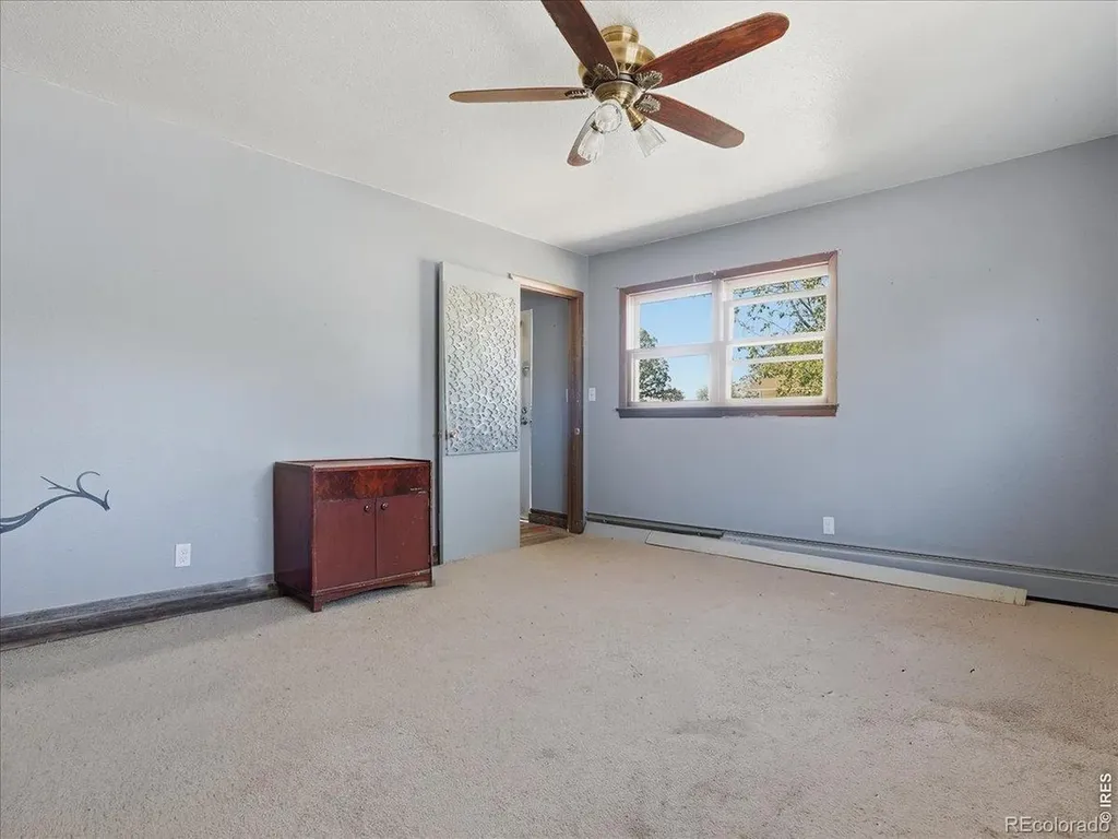 335 E 11th Street Loveland CO 80537
