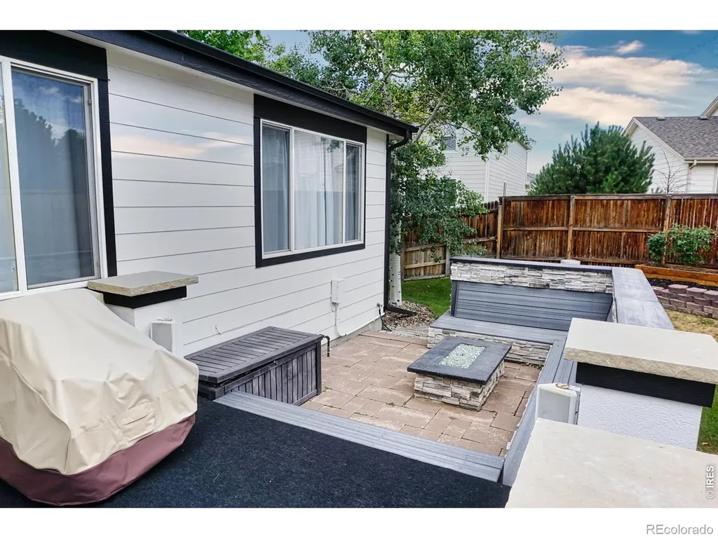 984 Glenarbor Circle Longmont CO 80504