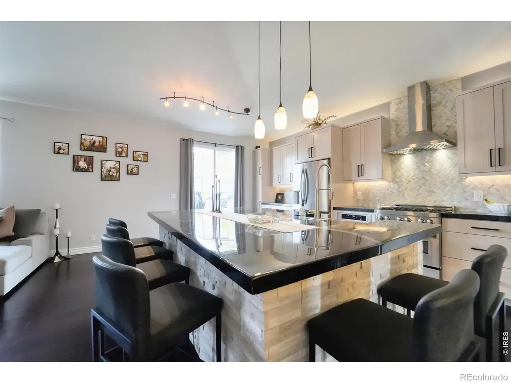 984 Glenarbor Circle Longmont CO 80504