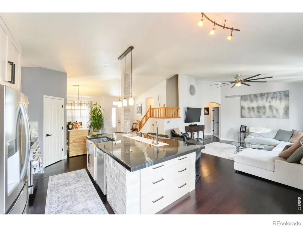 984 Glenarbor Circle Longmont CO 80504