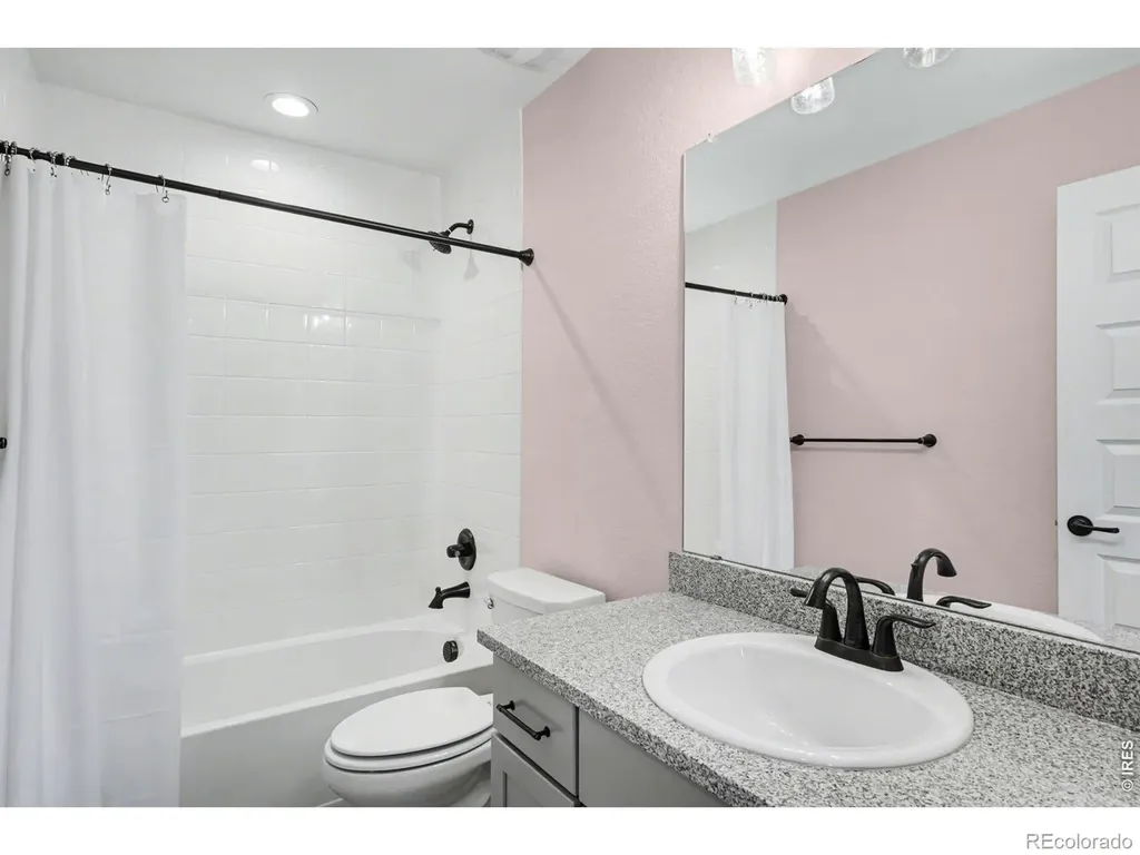 2124 Glean Court Windsor CO 80550