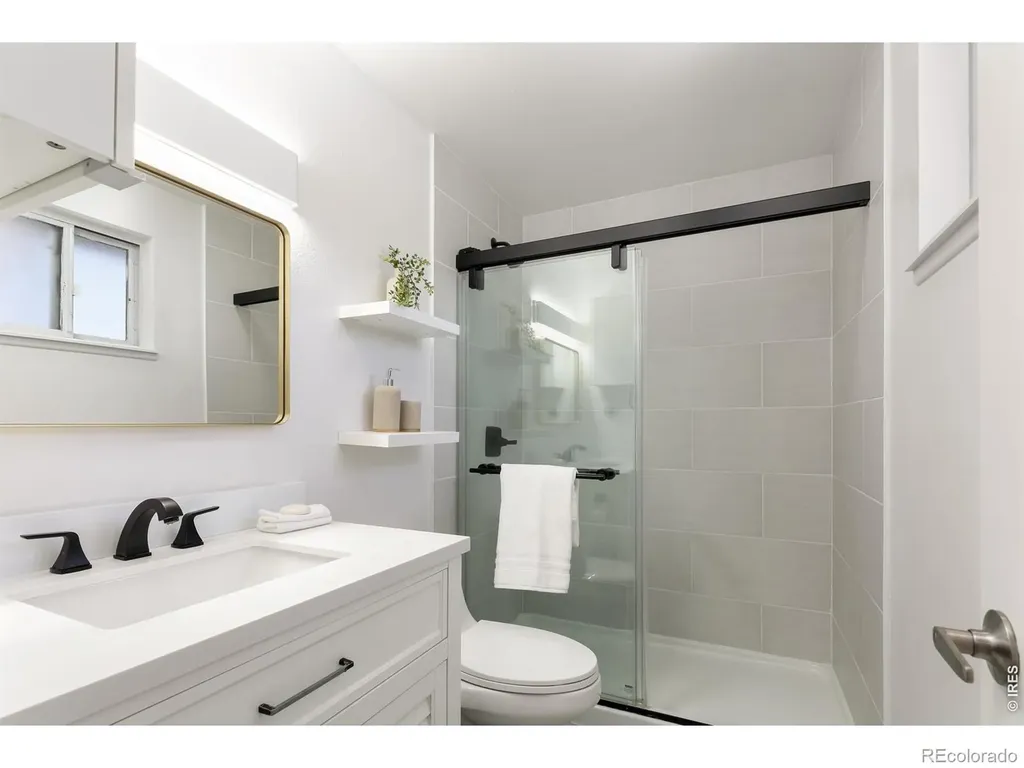6909 Harvest Road Boulder CO 80301
