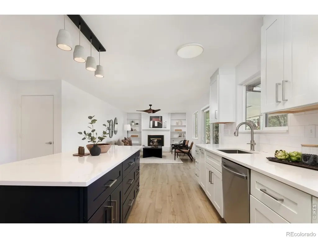 6909 Harvest Road Boulder CO 80301