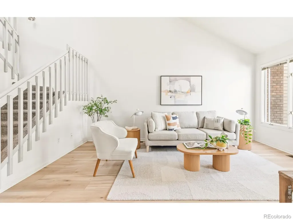 2106 Meadow Court Longmont CO 80501