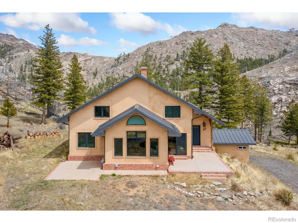 520 Isaac Lane Bellvue CO 80512