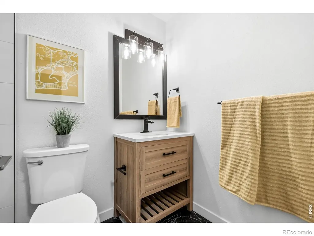 4424 W 2nd Street Greeley CO 80634