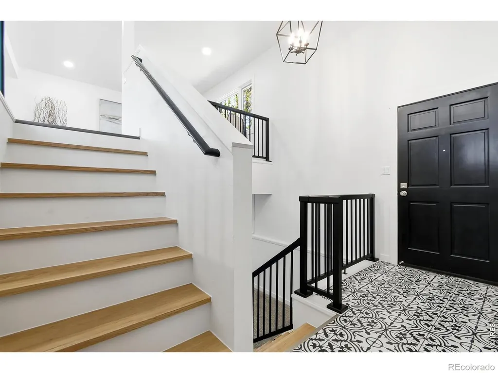 4424 W 2nd Street Greeley CO 80634