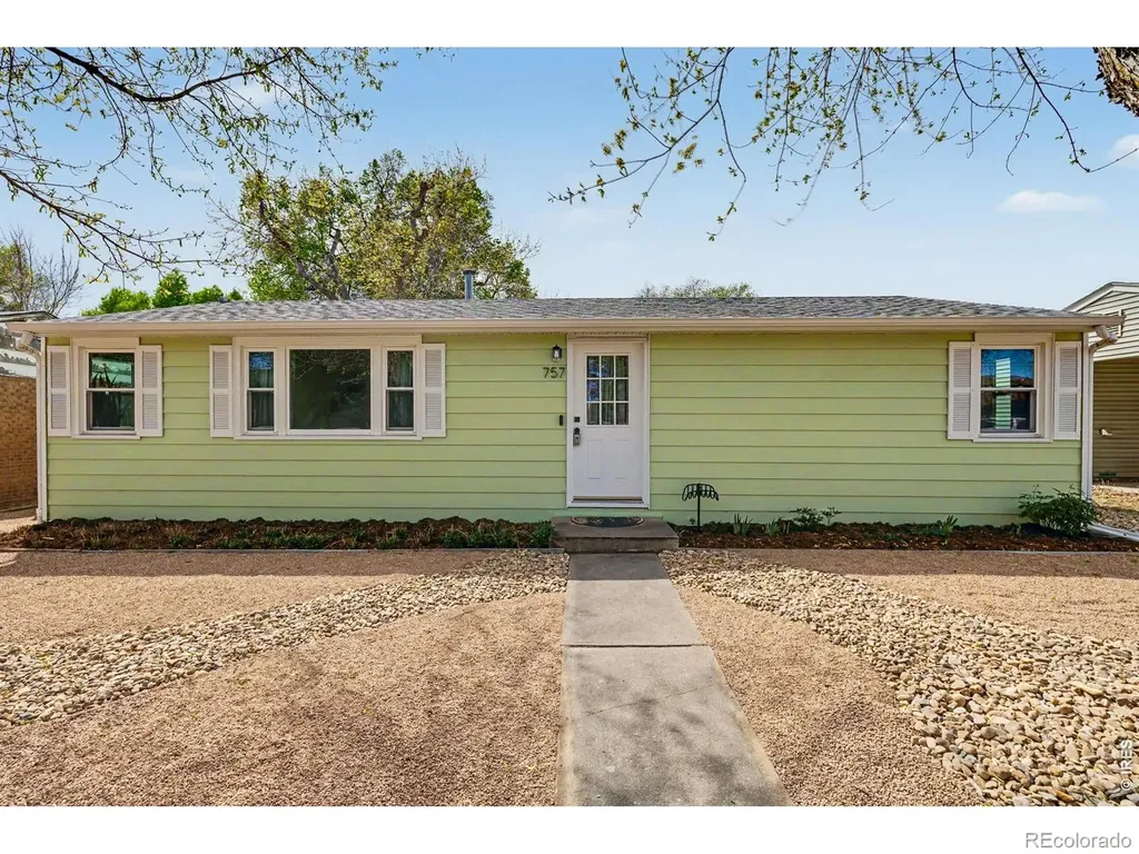 757 Lashley Street Longmont CO 80504
