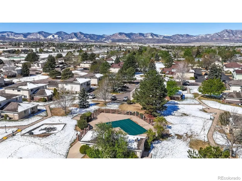 3354 S Flower Street Lakewood CO 80227
