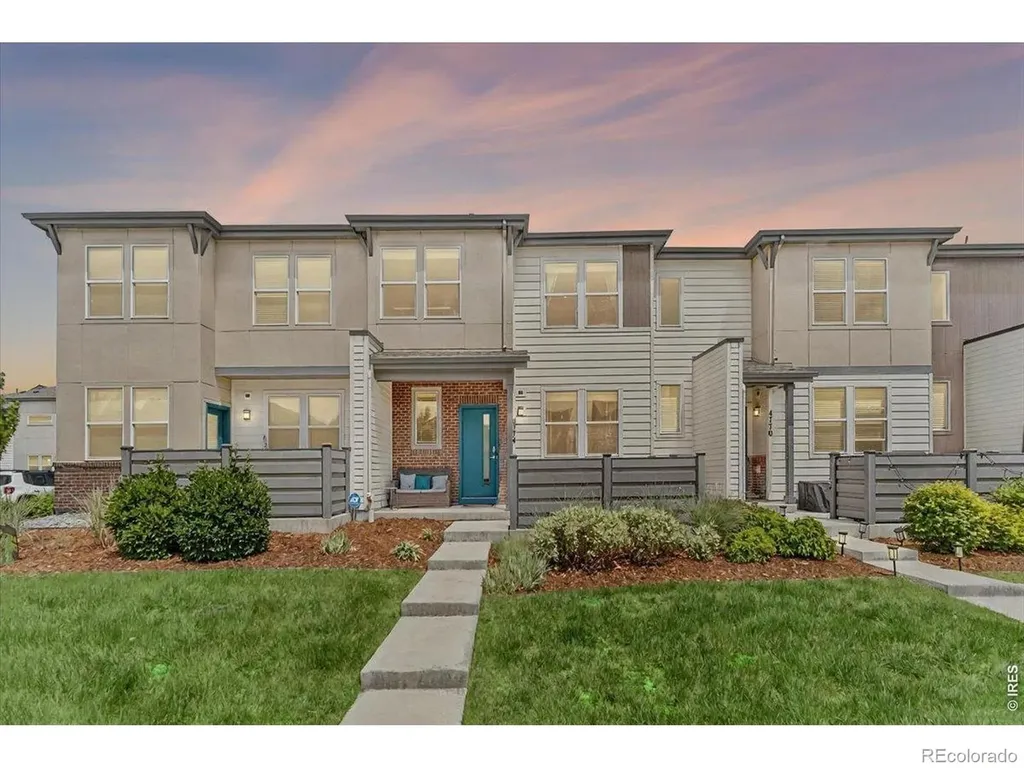 4774 Kittredge Street Denver CO 80239