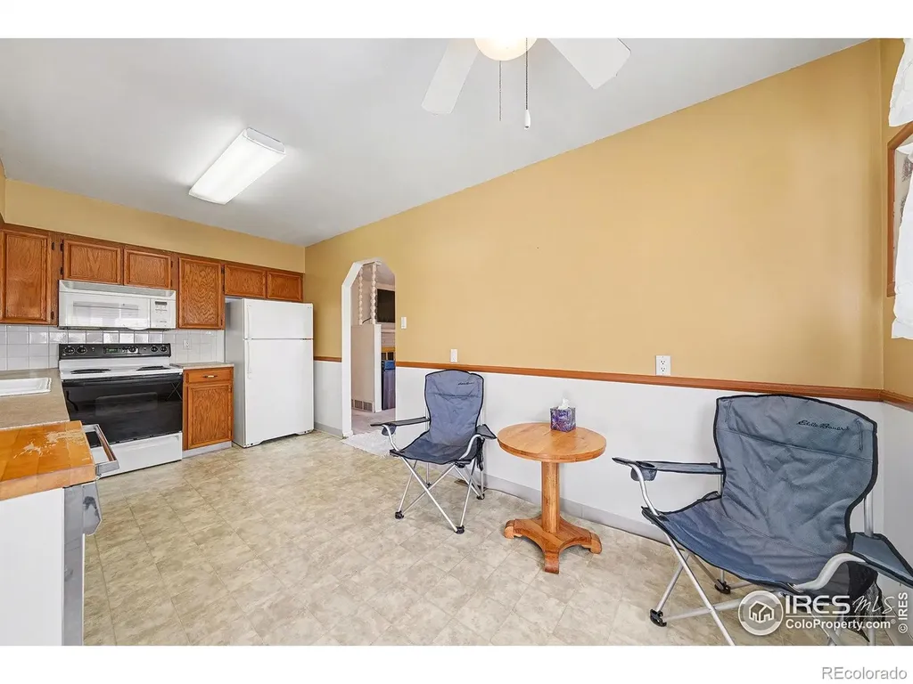 211 N 4th Street La Salle CO 80645
