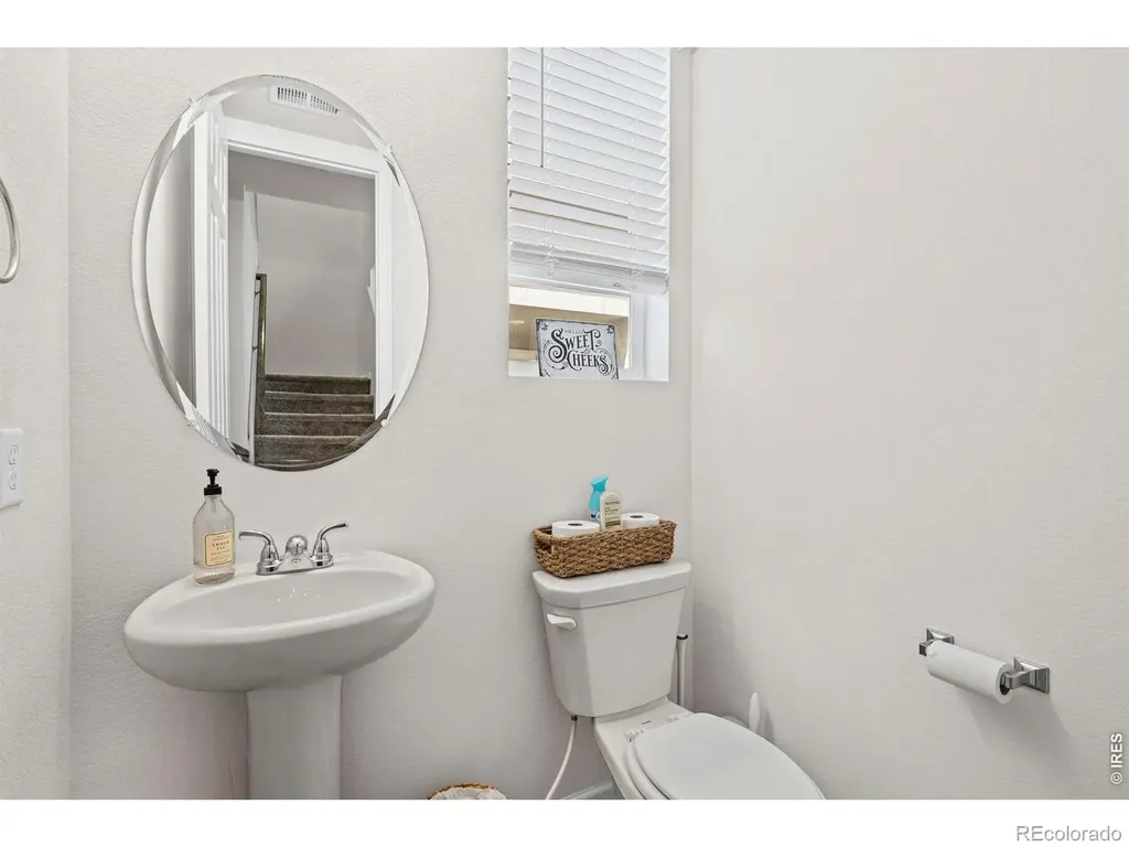 6262 Kinston Parkway Loveland CO 80538