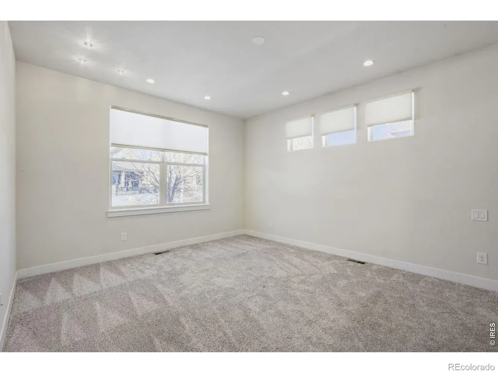 2078 Vineyard Drive Windsor CO 80550