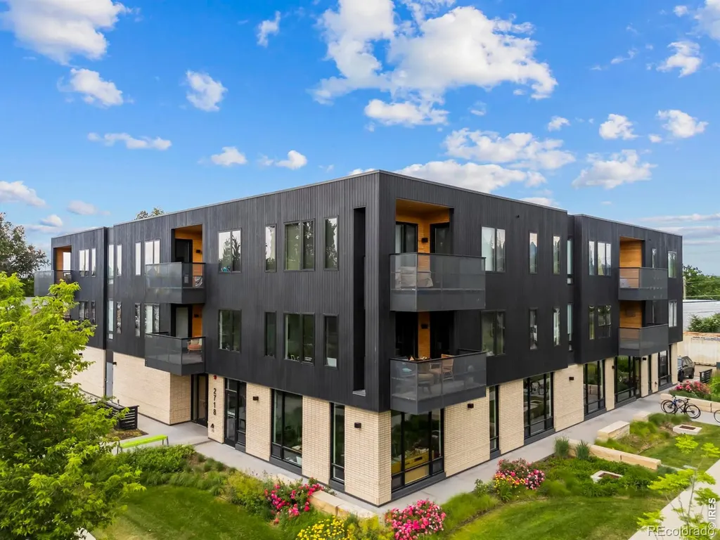 2718 Pine Street Boulder CO 80302