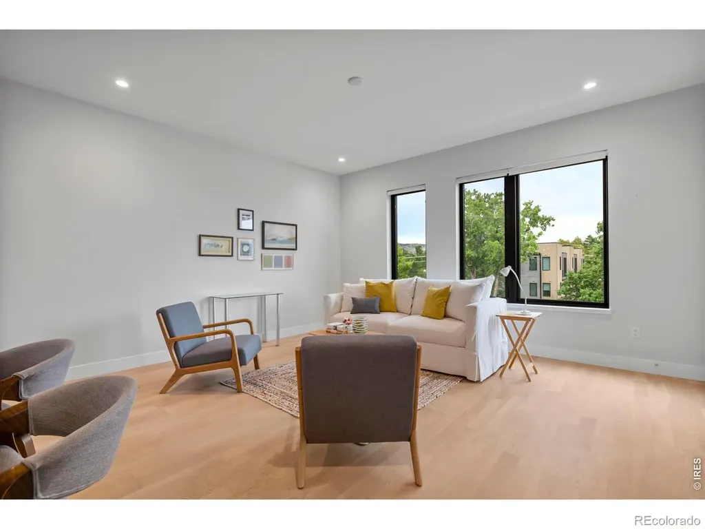 2718 Pine Street Boulder CO 80302