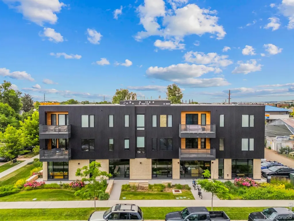 2718 Pine Street Boulder CO 80302