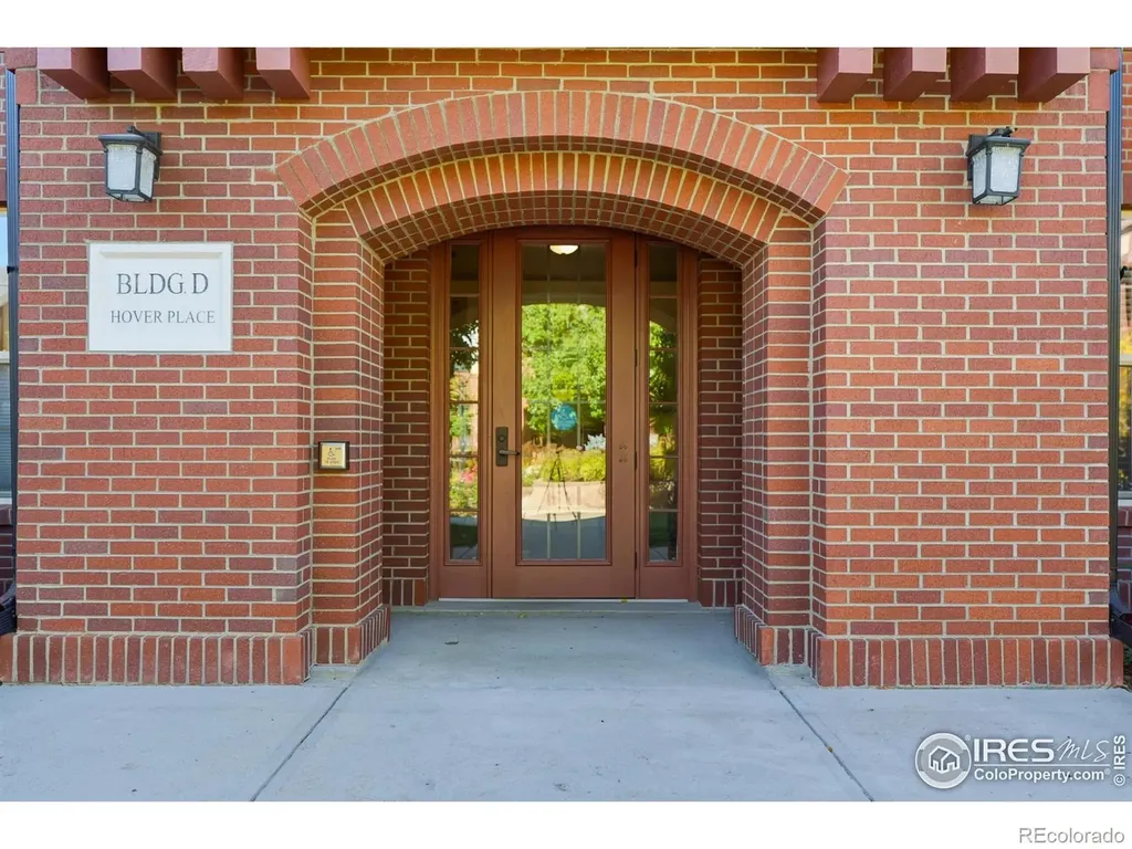 1379 Charles Drive Longmont CO 80503