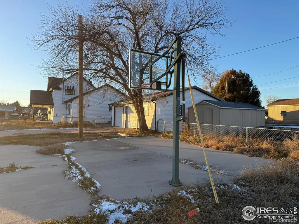 375 W 7th Street Akron CO 80720