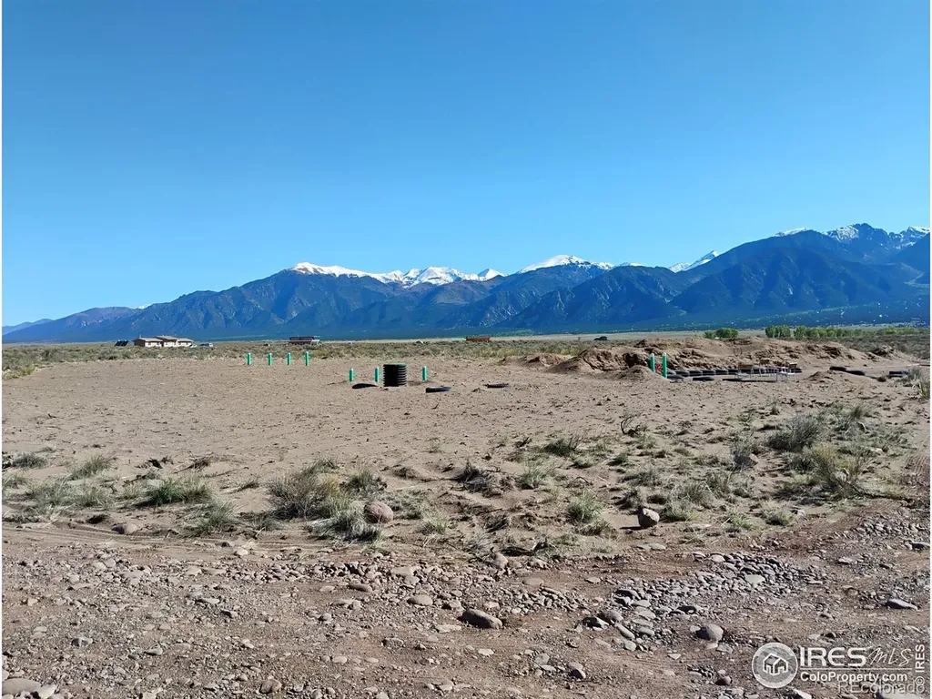 1157 Camino Del Rey Crestone CO 81131