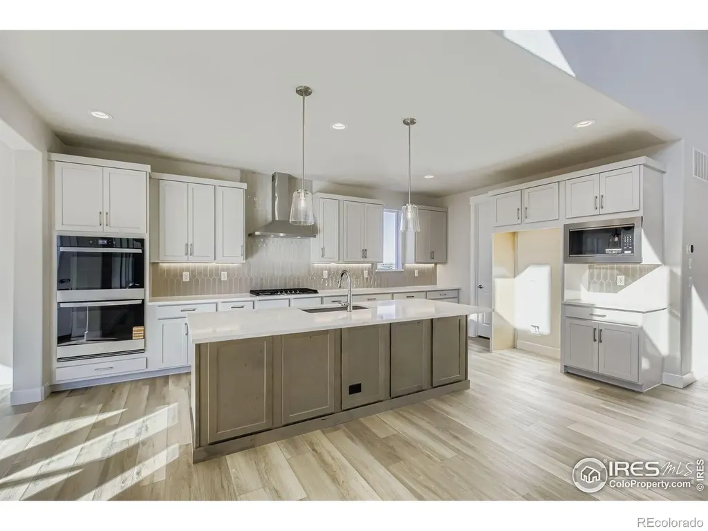 1833 Flourish Drive Windsor CO 80550
