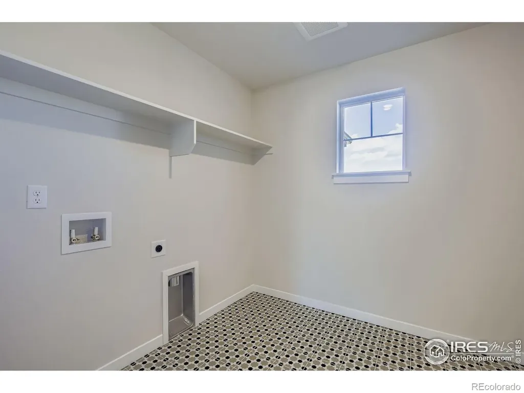 1833 Flourish Drive Windsor CO 80550