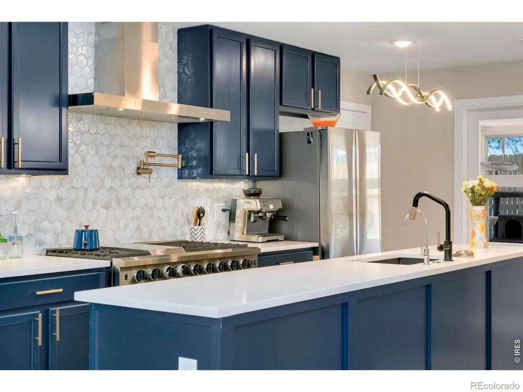 1304 Pine Street Loveland CO 80537