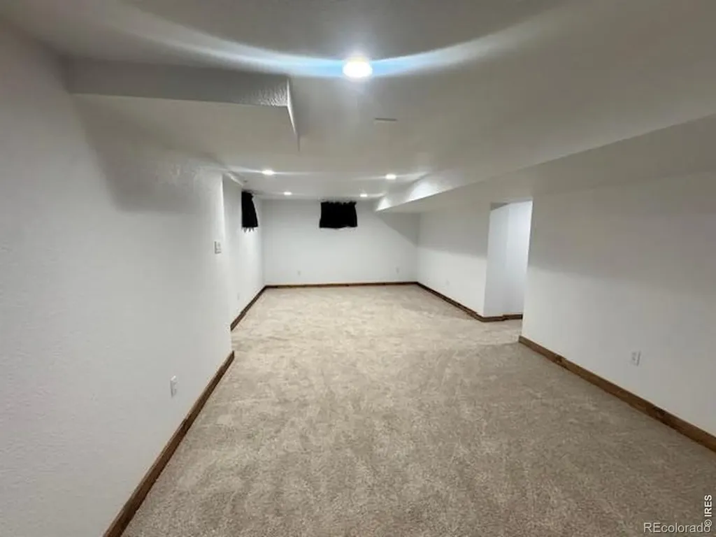 404 E Kellogg Street Holyoke CO 80734