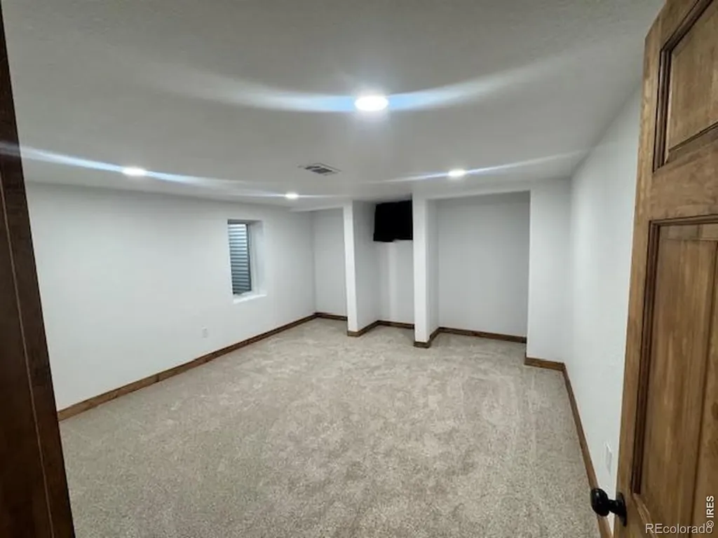 404 E Kellogg Street Holyoke CO 80734