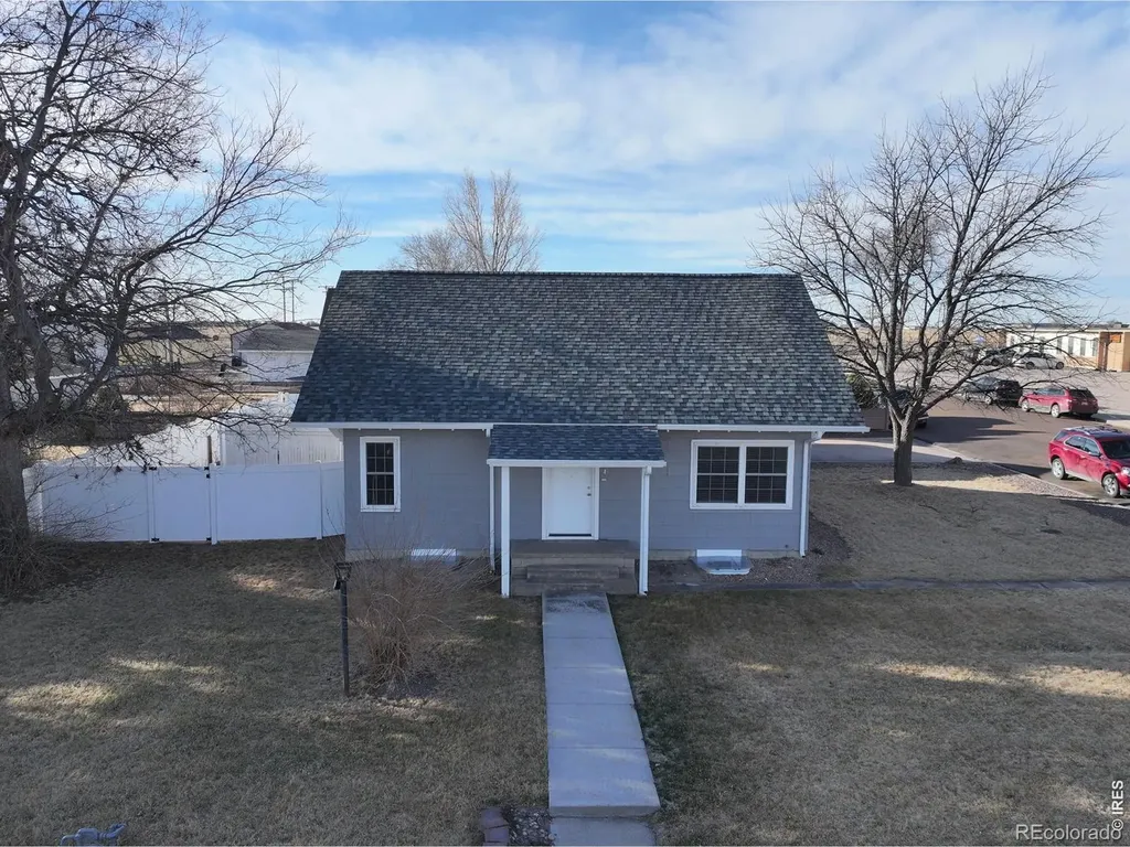 404 E Kellogg Street Holyoke CO 80734