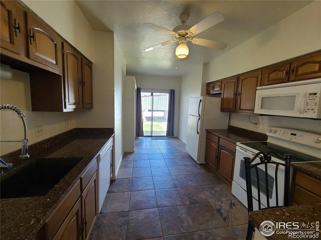 228-230 Taylor Street Sterling CO 80751