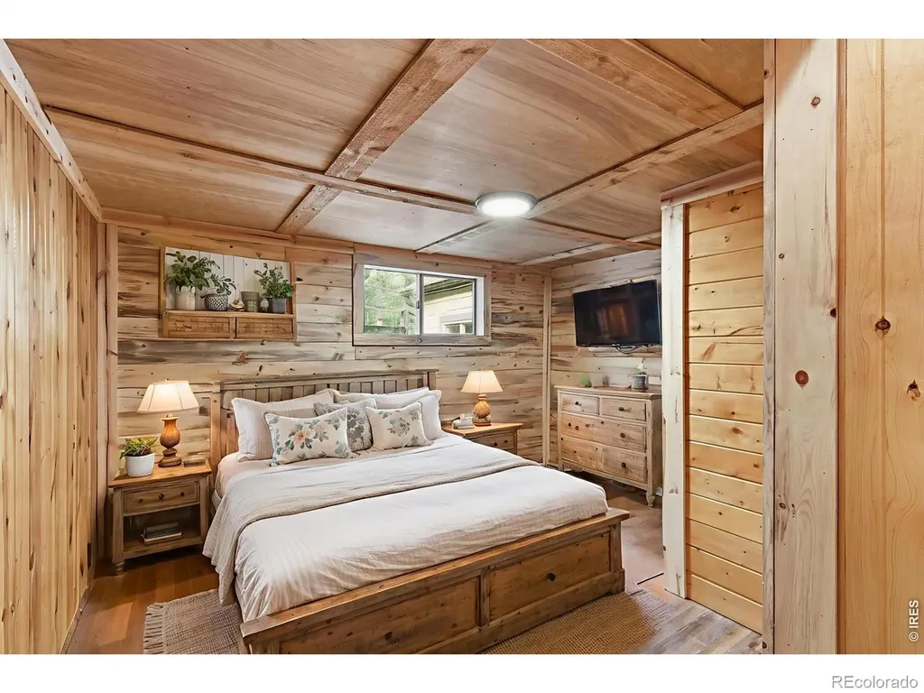 124 Big Pine Lane Drake CO 80515