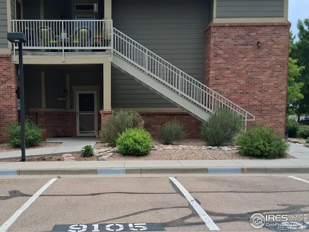 804 Summer Hawk Drive Longmont CO 80504
