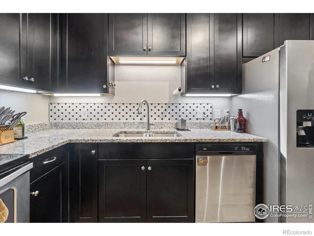804 Summer Hawk Drive Longmont CO 80504