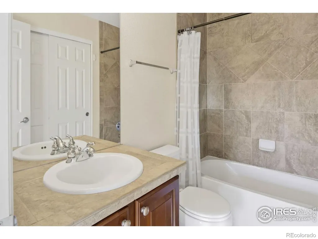 121 Osprey Lane Lyons CO 80540