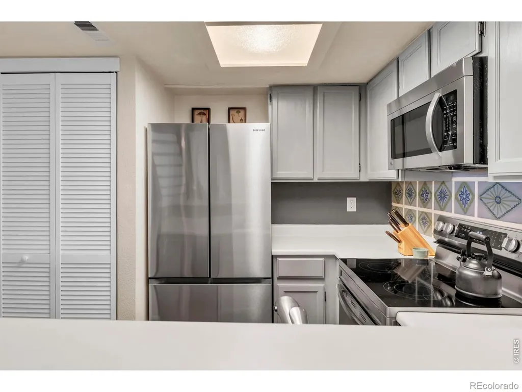 5914 Gunbarrel Avenue Boulder CO 80301