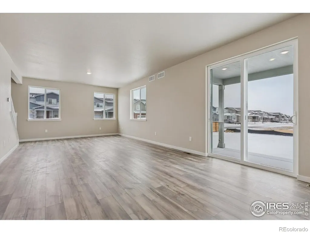 944 Harvard Street Johnstown CO 80534