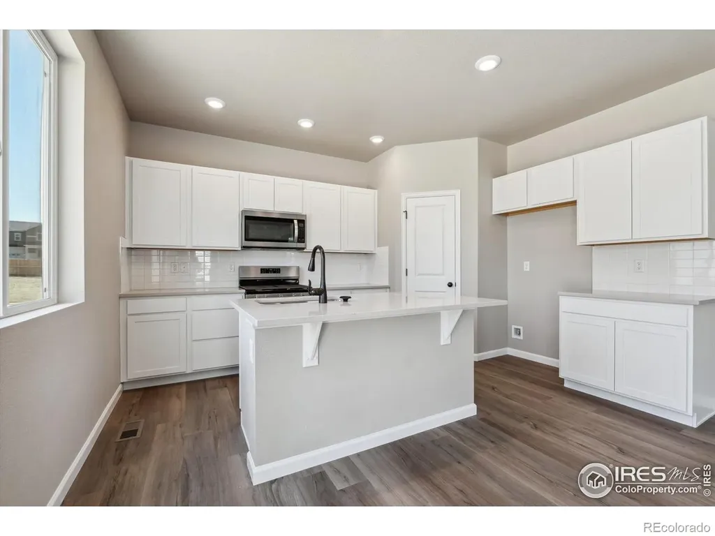 944 Harvard Street Johnstown CO 80534