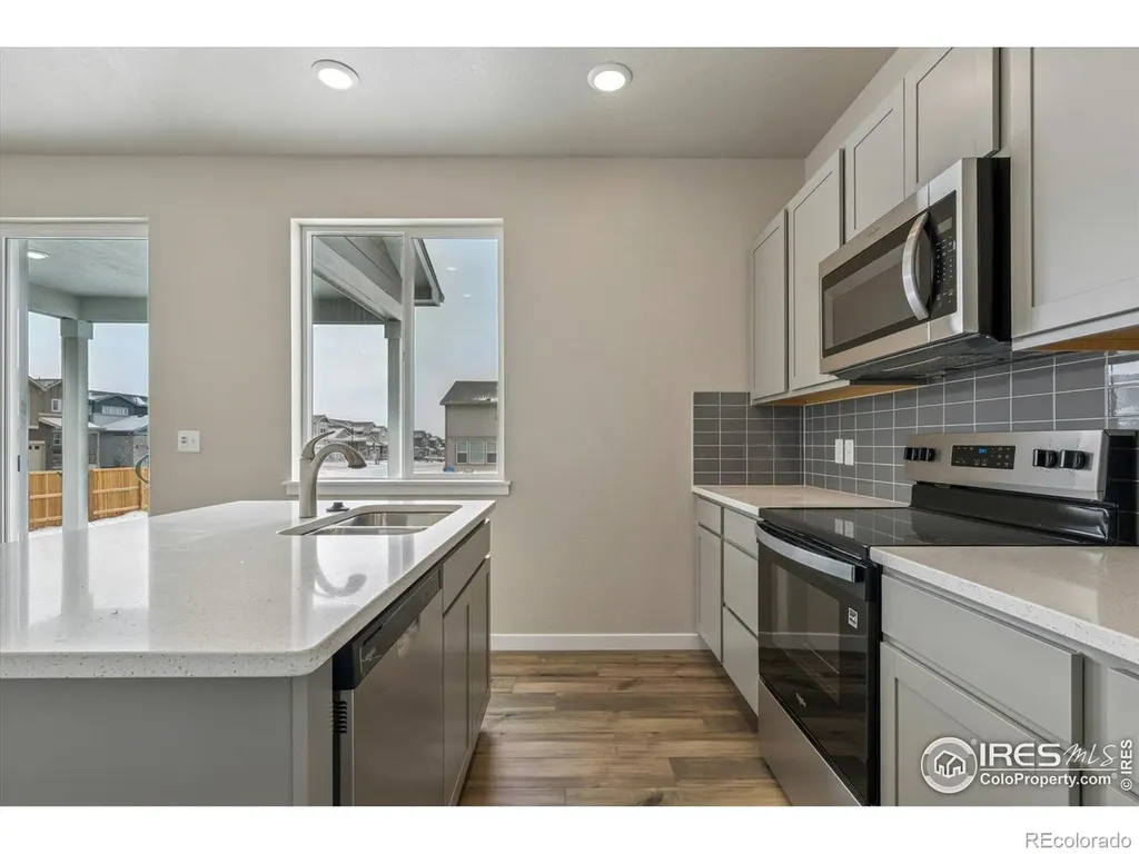 944 Harvard Street Johnstown CO 80534