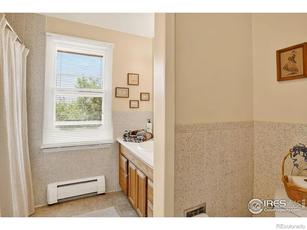 2316 Horseshoe Circle Longmont CO 80504