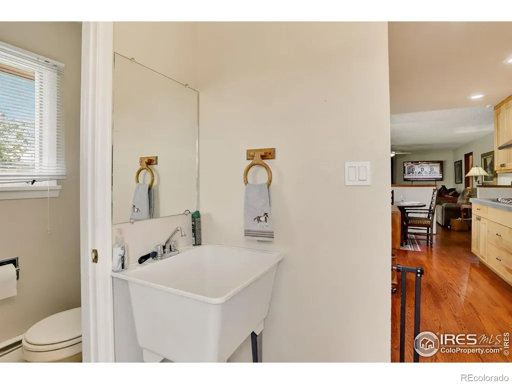 2316 Horseshoe Circle Longmont CO 80504
