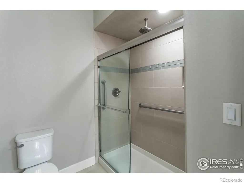 1379 Charles Drive Longmont CO 80503
