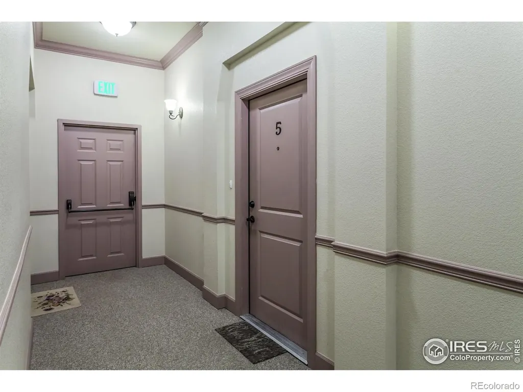 1379 Charles Drive Longmont CO 80503