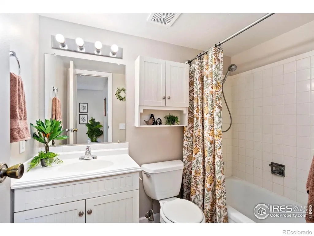1705 Heatheridge Road Fort Collins CO 80526