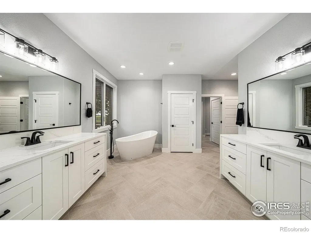 796 Abrams Way Loveland CO 80537