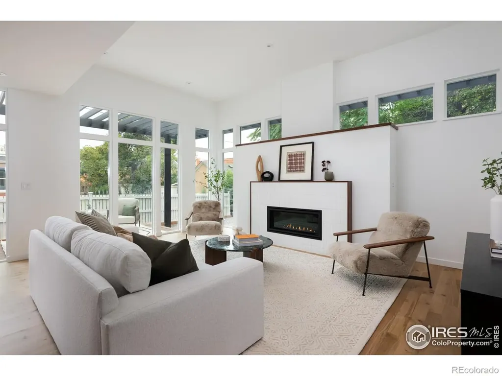 934 Spruce Street Boulder CO 80302