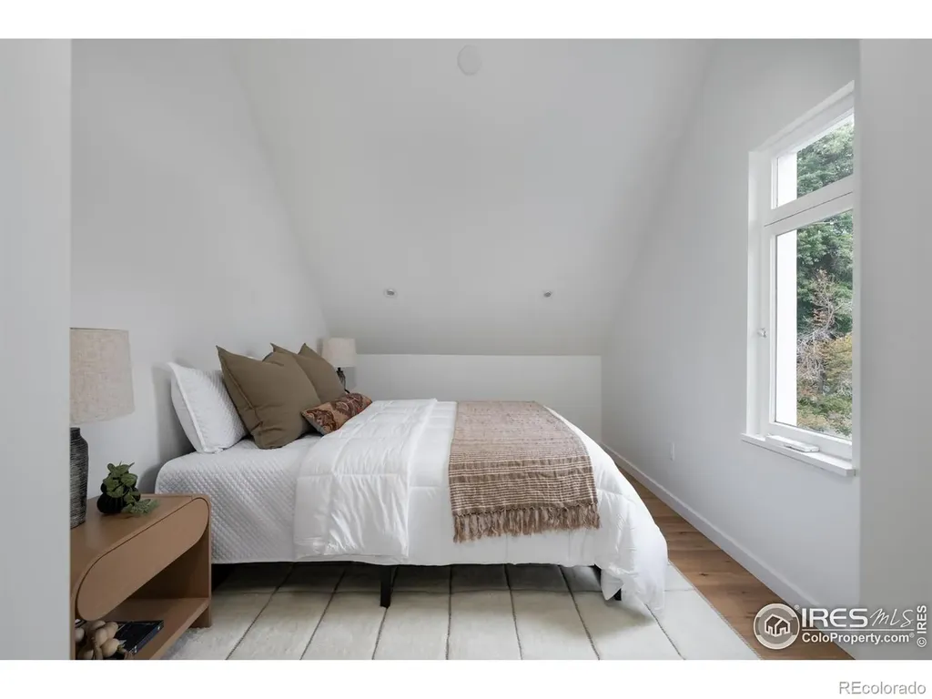 934 Spruce Street Boulder CO 80302