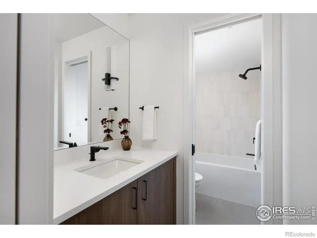 934 Spruce Street Boulder CO 80302