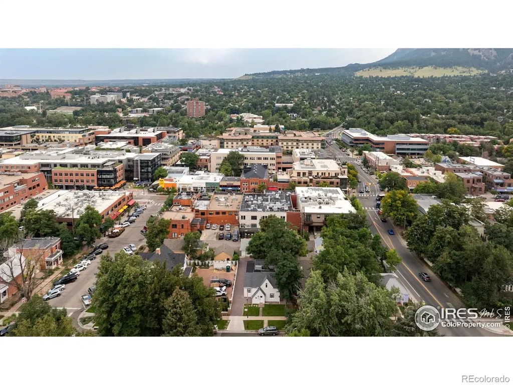 934 Spruce Street Boulder CO 80302