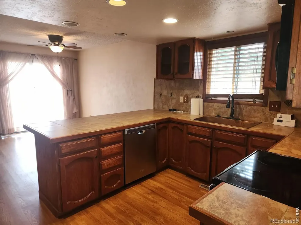 1879 43rd Avenue Greeley CO 80634