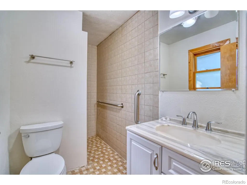 5511 Pioneer Road Boulder CO 80301